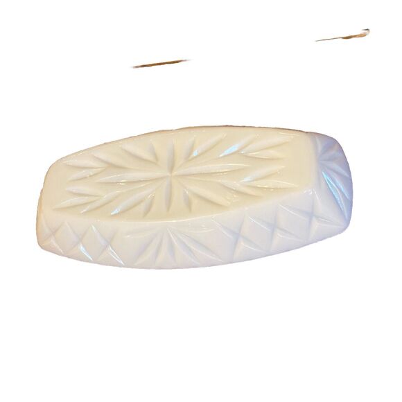 Vintage Milk‎ Glass  Butter Dish Grape Pattern BEADED EDGE HEAVY - Picture 4 of 5